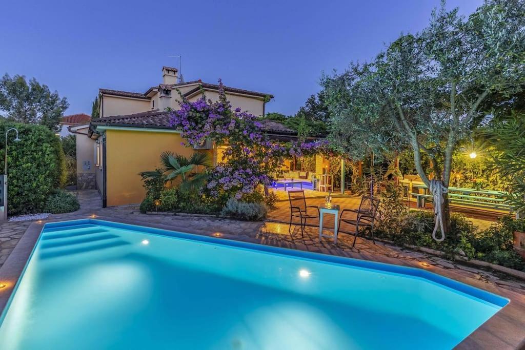 Istriensonne 0179 - Villa Romantika Mit Pool Ližnjan Εξωτερικό φωτογραφία